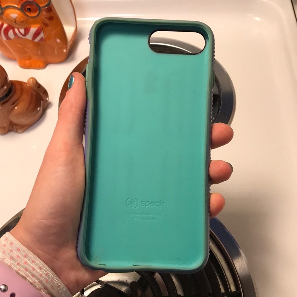 7 plus case - Picture 2 of 2